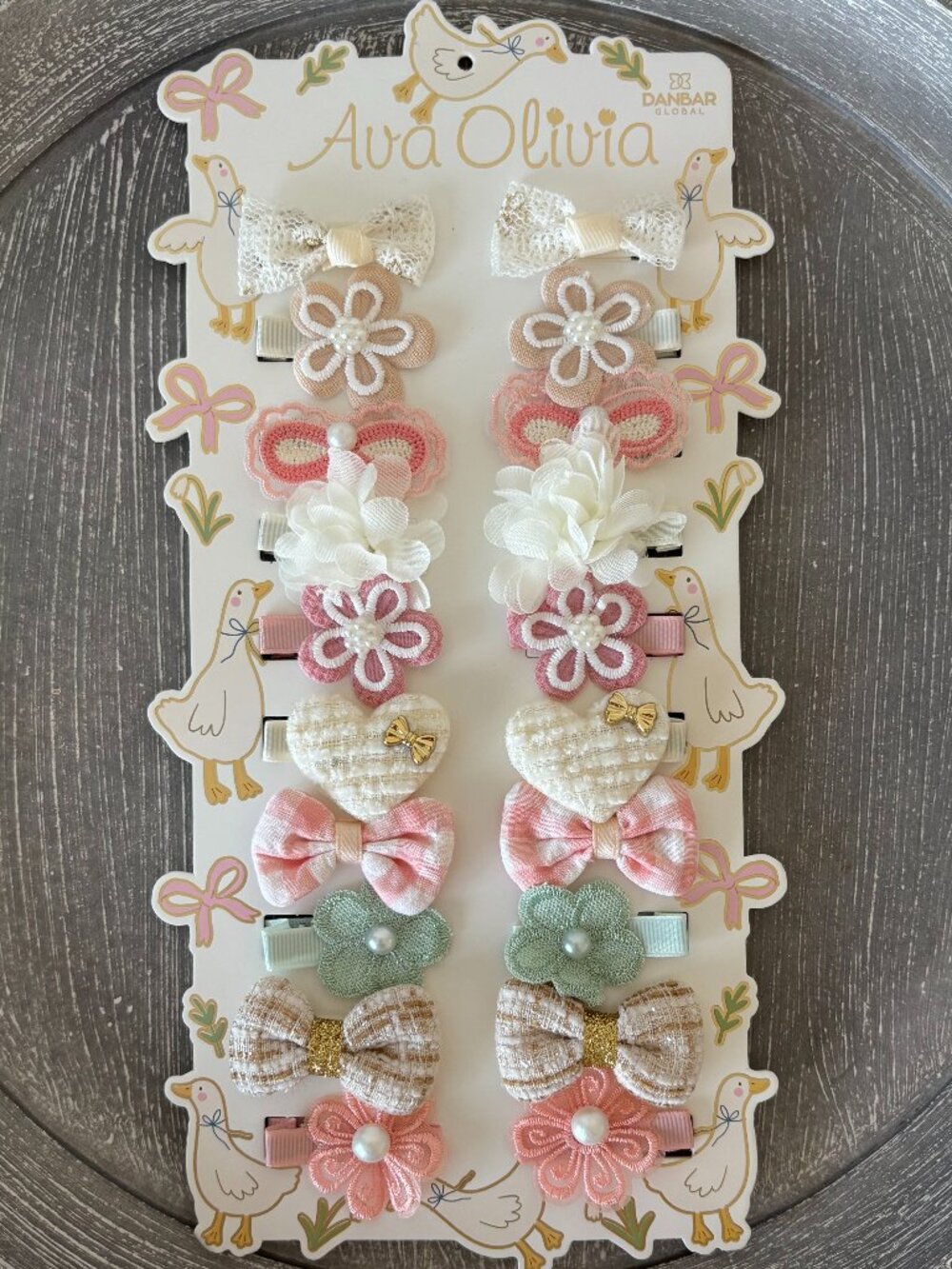 NWT - Ava Olivia 20 pc Girls Hair Clip Set - Fanciful